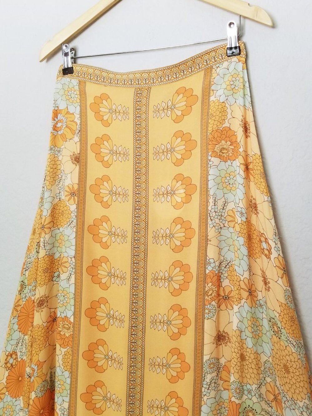 NEW Nine Lives Bazaar Penni Maxi Skirt in Oasis Yellow 10 $169 Retro 70s Vintage - Picture 8 of 15